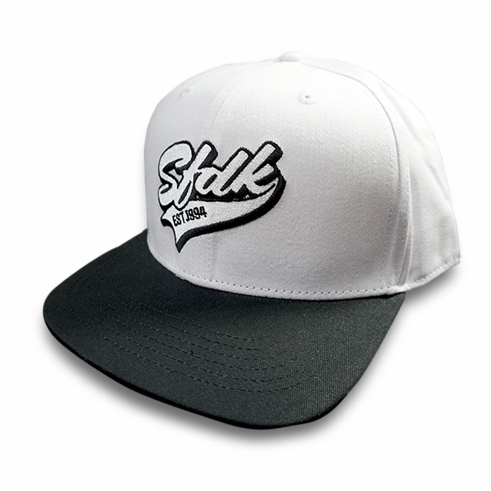 Gorra blanca "MAJESTIC"