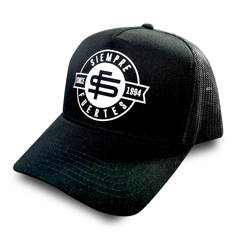 Gorra negra rejilla con visera curva "SF"