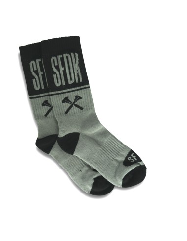 calcetines gris y negro "SFDK"