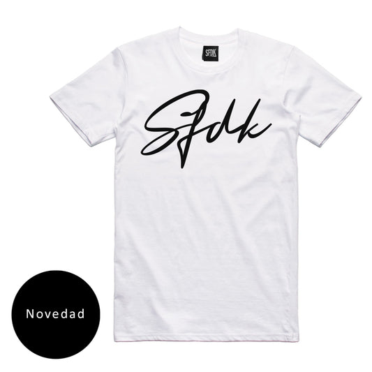 Camiseta blanca letras negras terciopelo "VELVET"