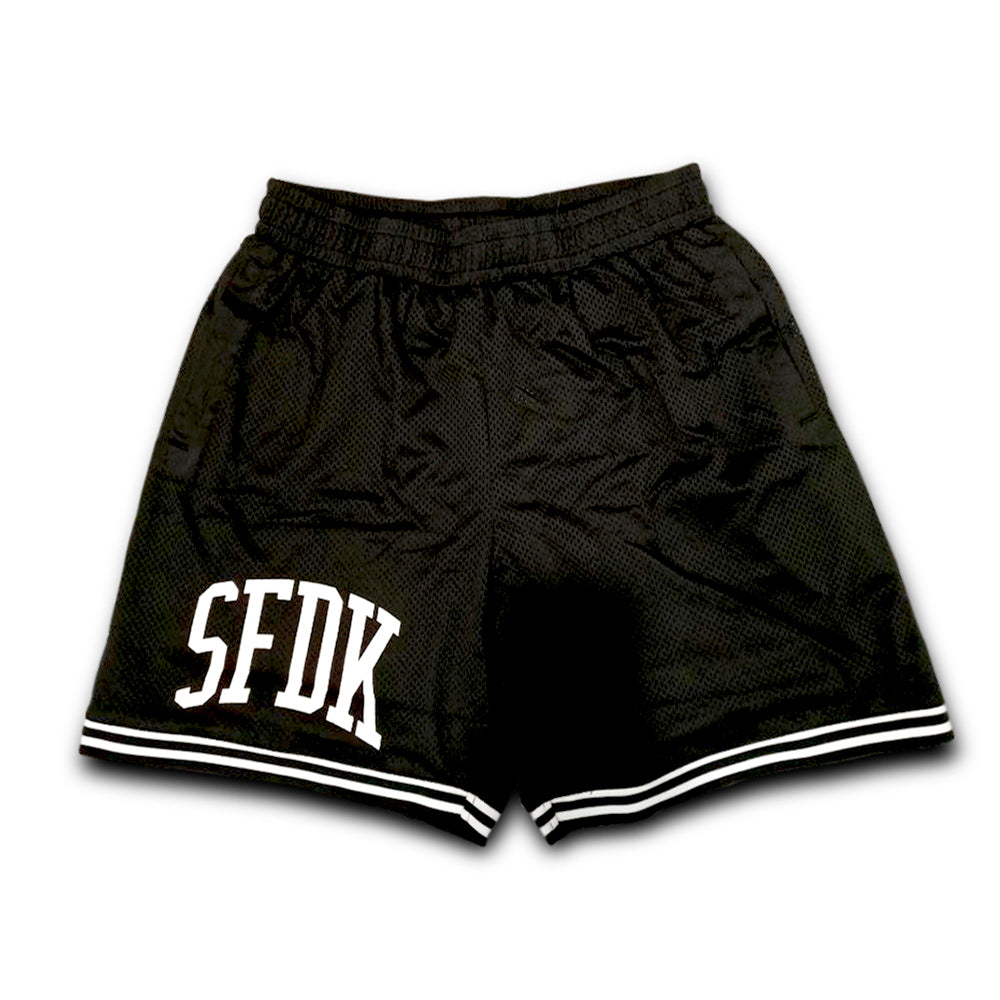 Pantalón corto deportivo negro "SFDK"