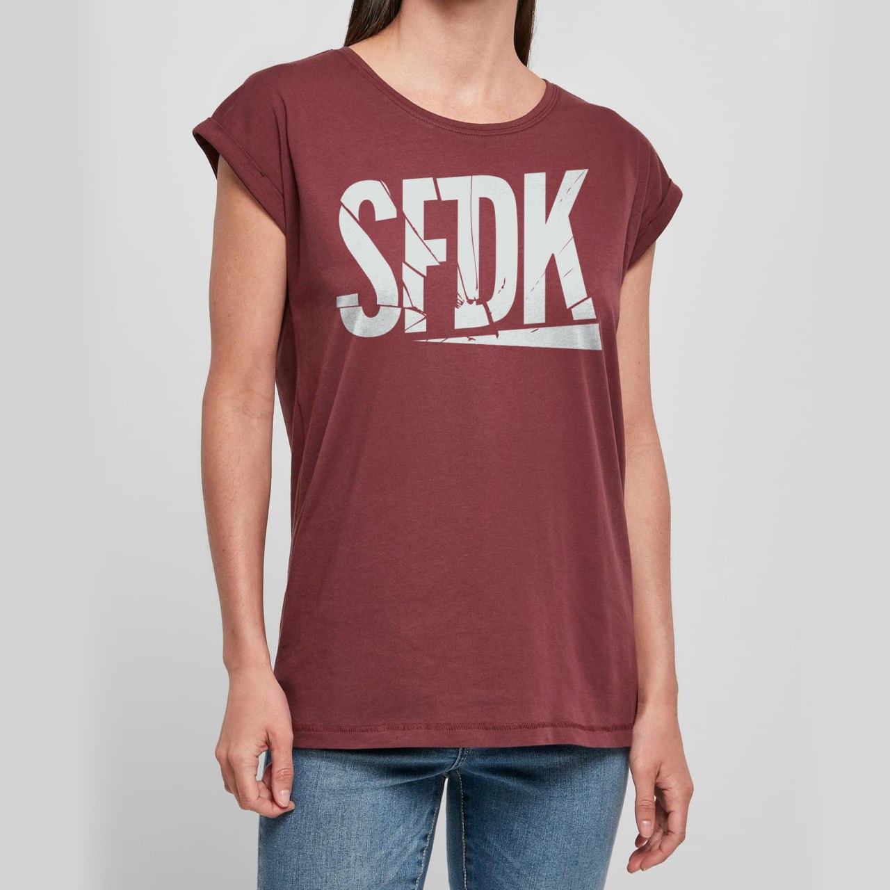 Camiseta de mujer burdeos "LETRAS ROTAS"